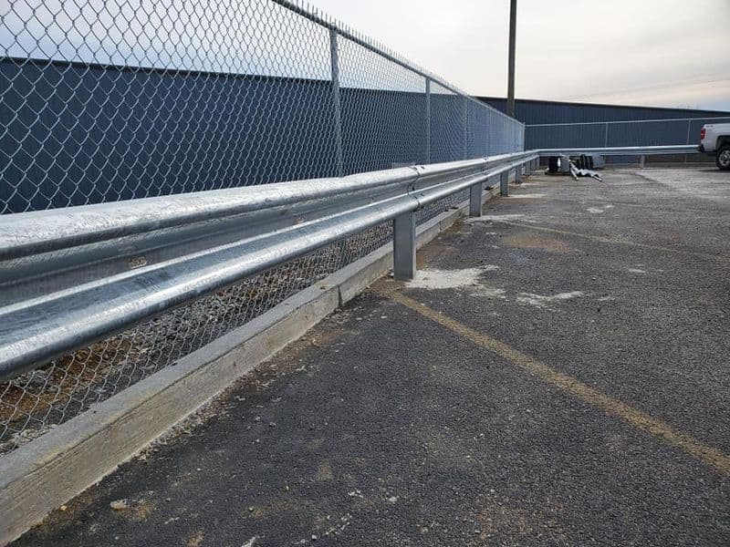 Chain Link Fence With Guardrail